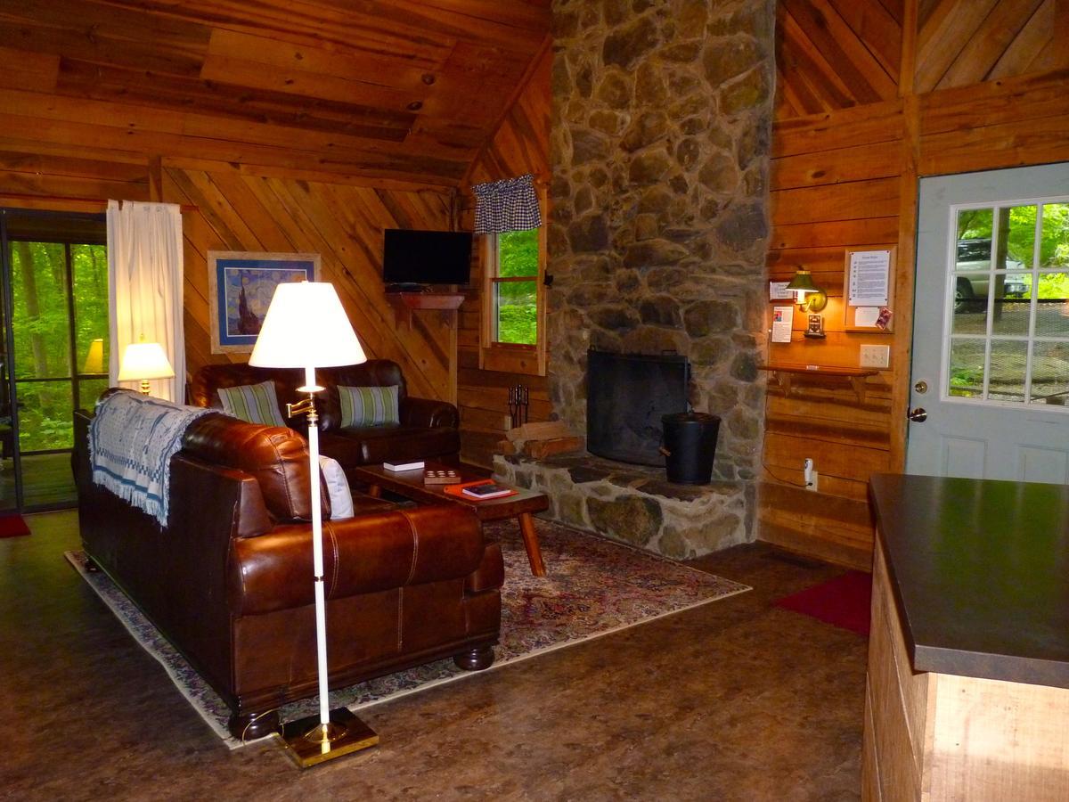 Cabin Creekwood Lyndhurst Extérieur photo